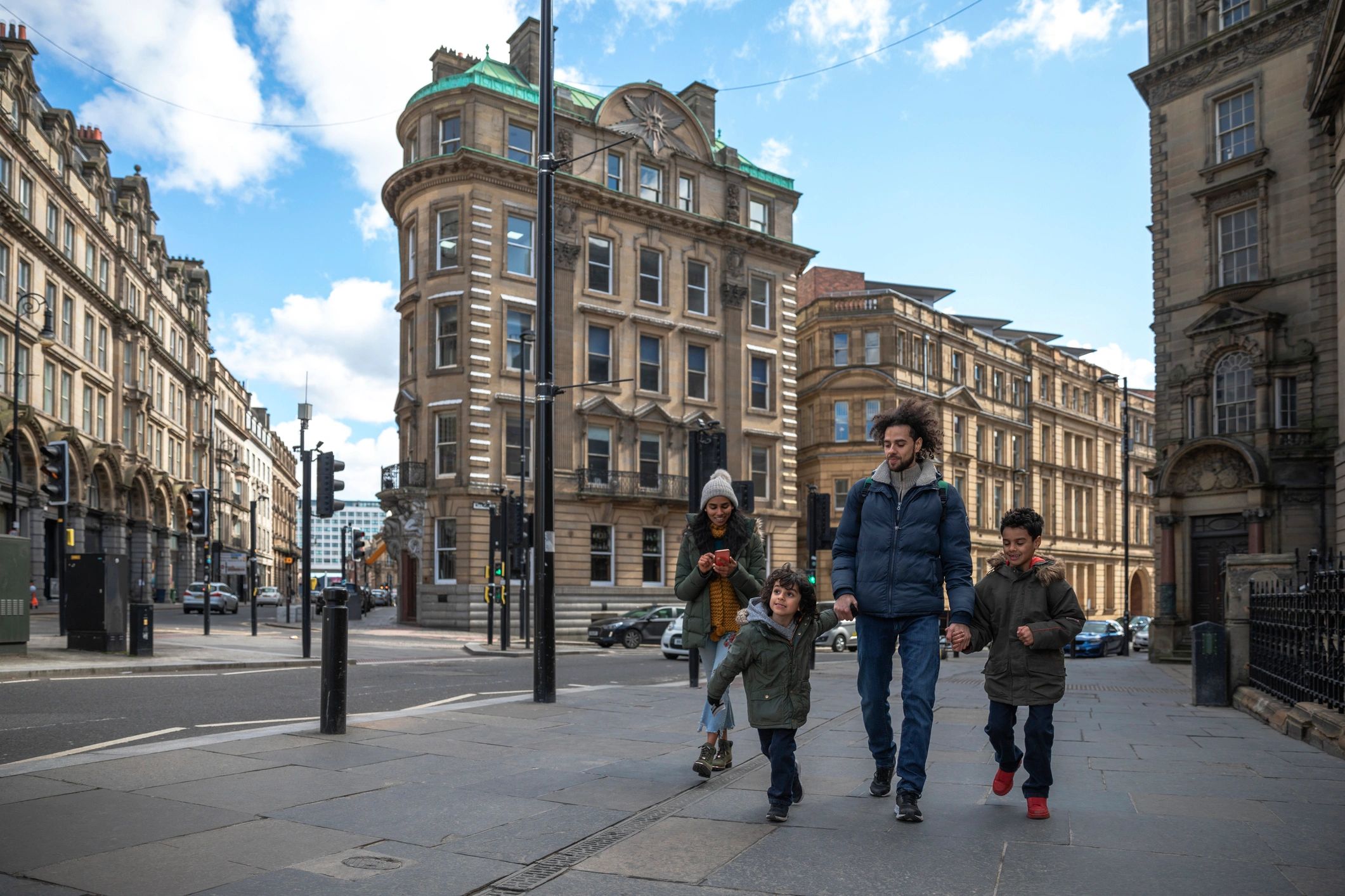 Family travelers enjoying a city vacation