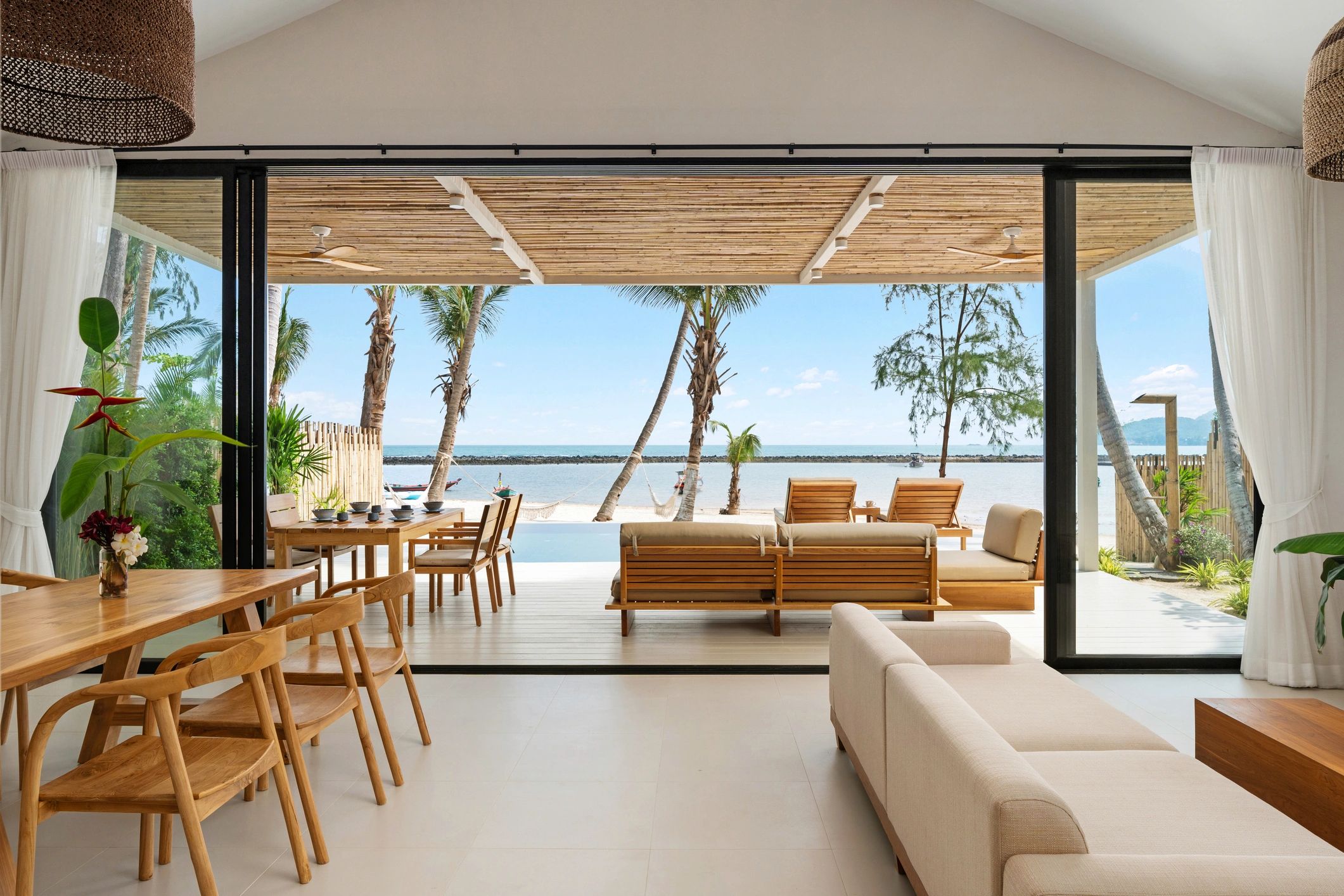 Luxury stay for holiday packages